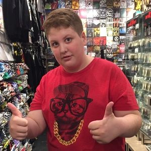 Meet your Posher, Guy